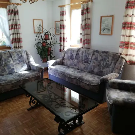 Chasa Ludwig Oben Hause * Scuol
