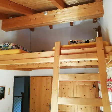 Chasa Ludwig Oben Hause *
